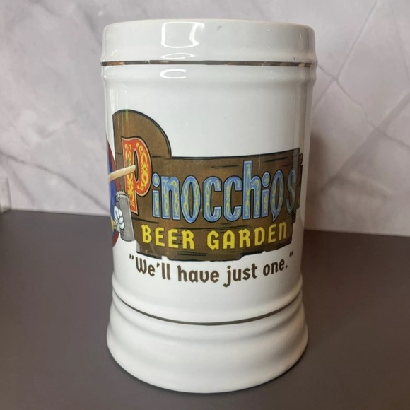 Disney Pinocchio Beer Garden Beer Stein 22 Oz White Gold Ceramic - Picture 3 of 9